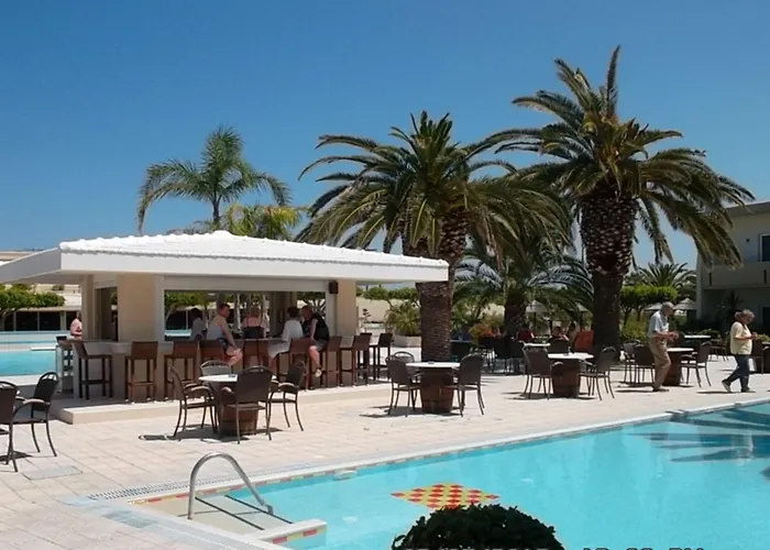 Sandy Beach Marmari 
